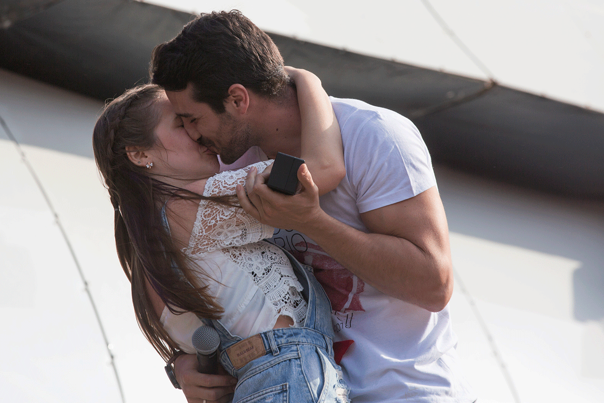 Sim, caso !! - pedido de casamento no espetaculo de Agir no Rock In Rio