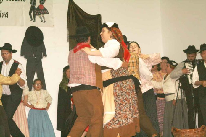 Grupo Etnográfico de Danças e Cantares do Zambujal Festival de folclore de Fronteira