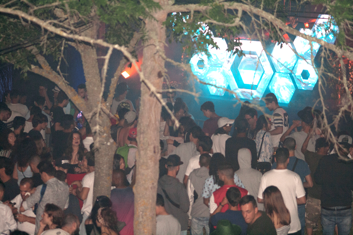 FESTIVAL DA JUVENTUDE AGITOU A VILA DE FRONTEIRA