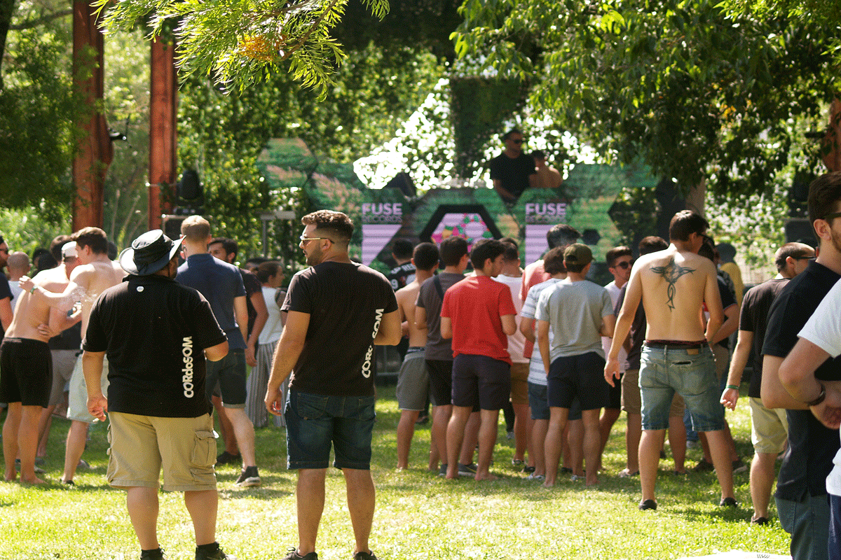 FESTIVAL DA JUVENTUDE AGITOU A VILA DE FRONTEIRA