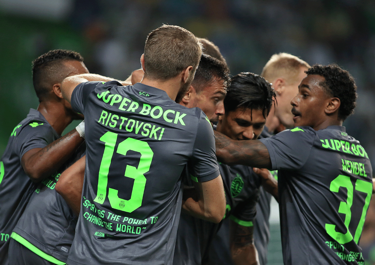 Sporting empata, a uma bola, frente ao Marselha