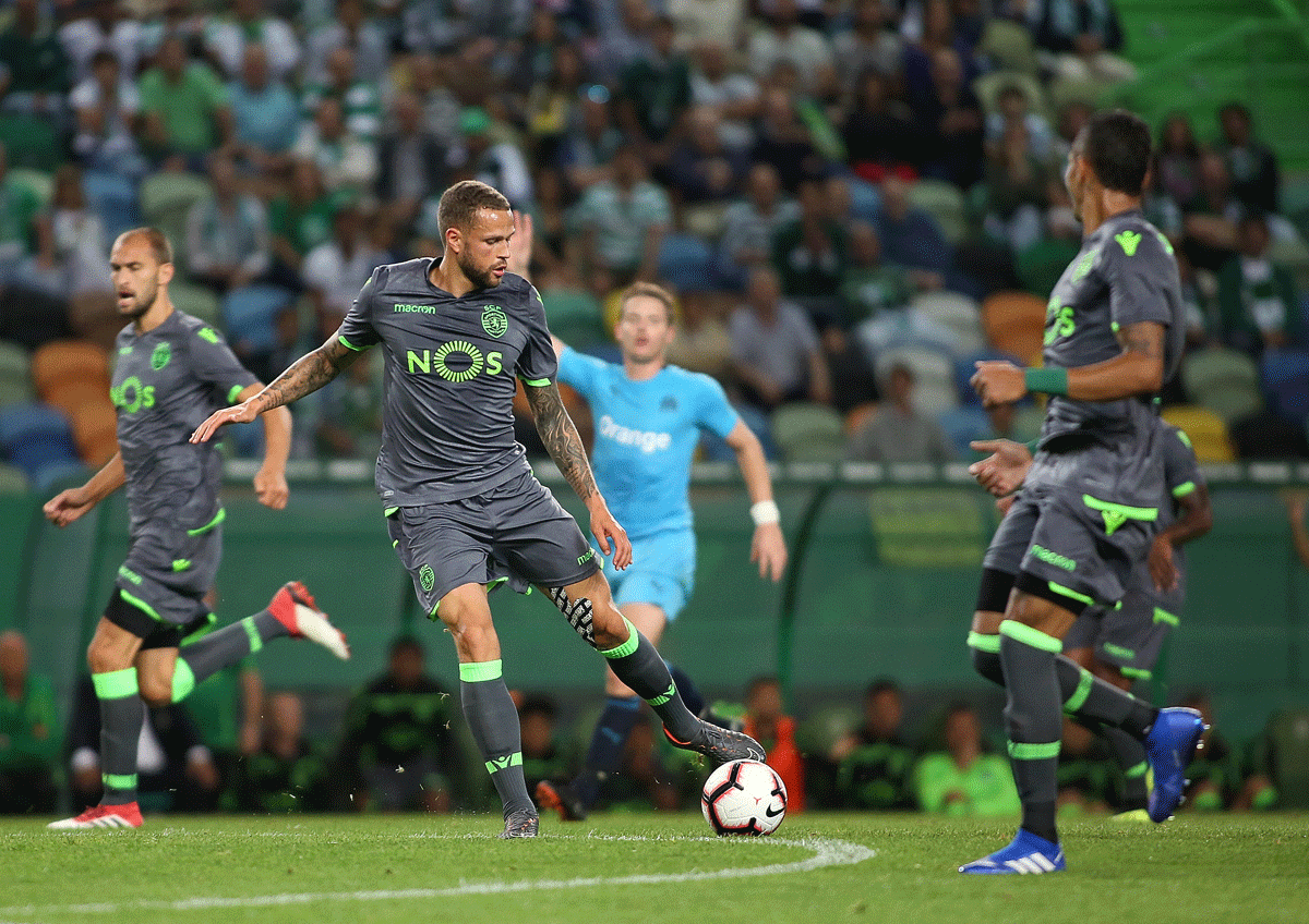 Sporting empata, a uma bola, frente ao Marselha