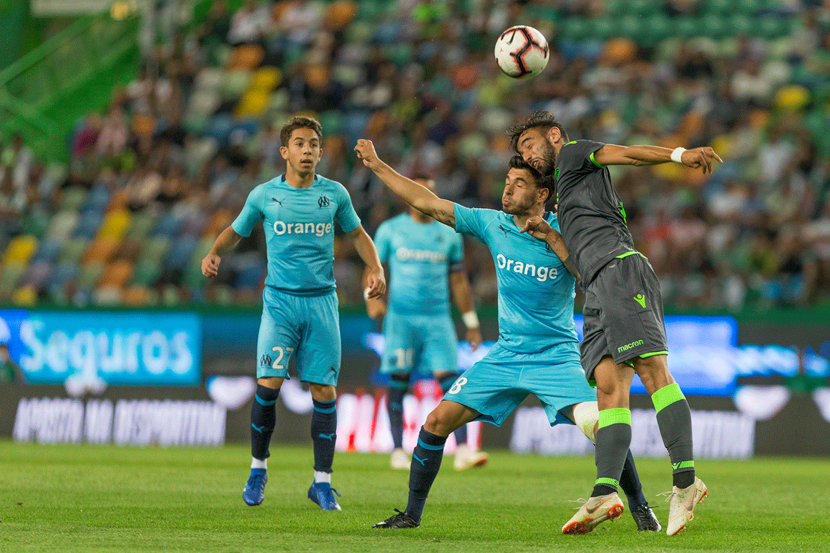 Sporting empata, a uma bola, frente ao Marselha