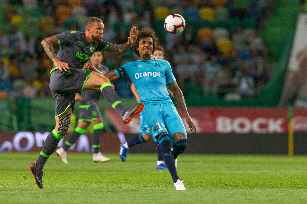 Sporting empata, a uma bola, frente ao Marselha