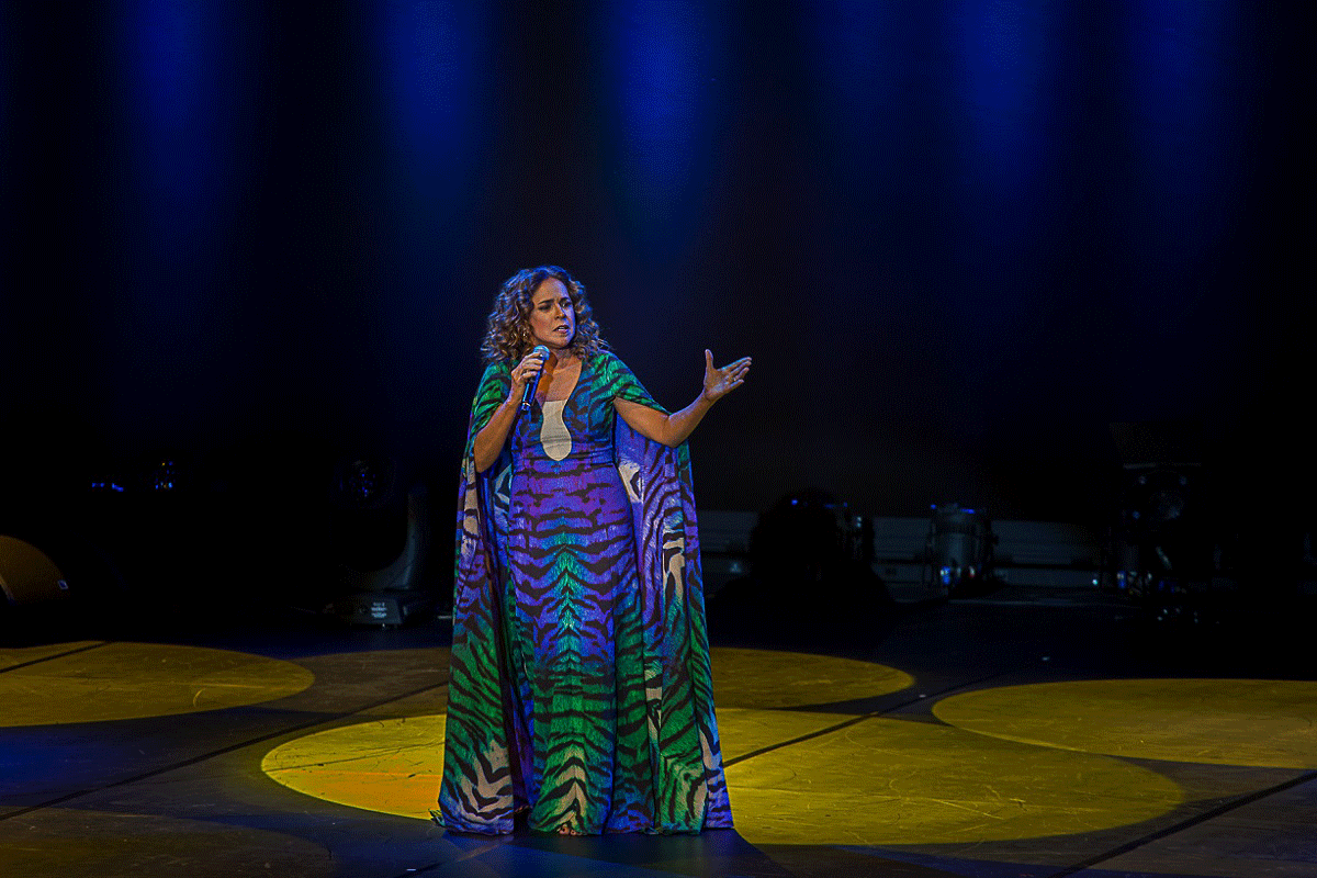 Daniela Mercury regressa ao Casino do Estoril com “O Axé, a Voz e o Violão”
