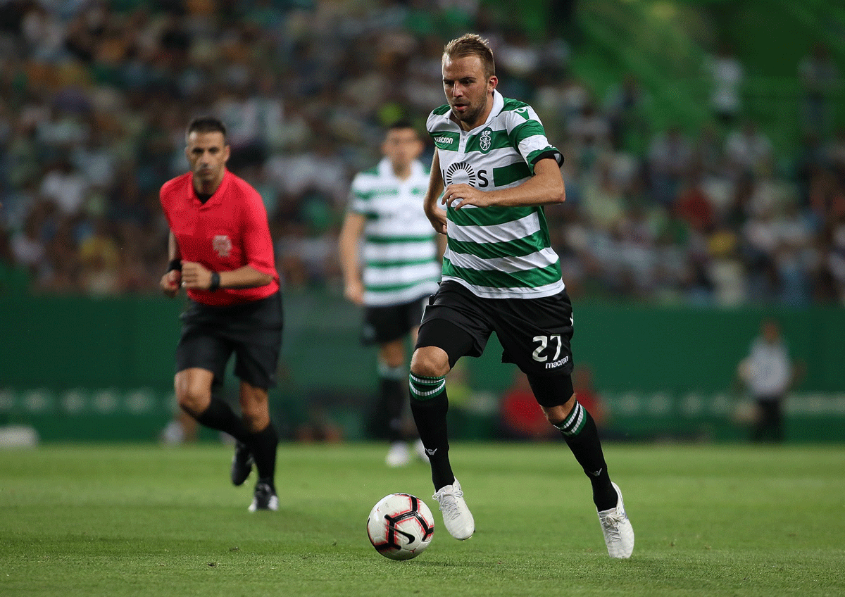 Nani foi o goleador de serviço tendo marcado os dois golos dos “Leões”