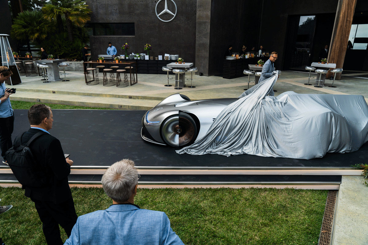 O Vision EQ Silver Arrow foi concebido como um veículo elétrico