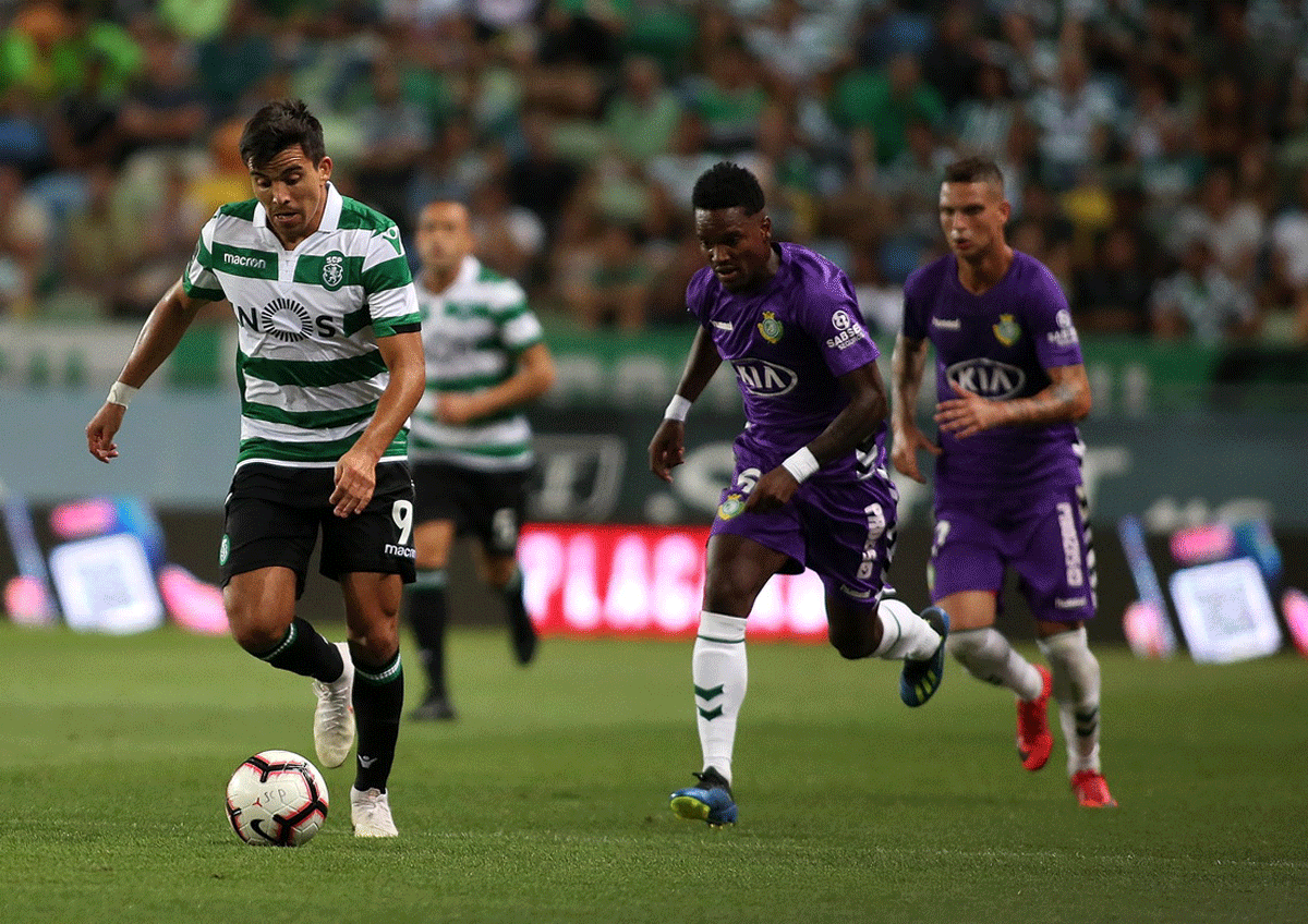 Nani foi o goleador de serviço tendo marcado os dois golos dos “Leões”