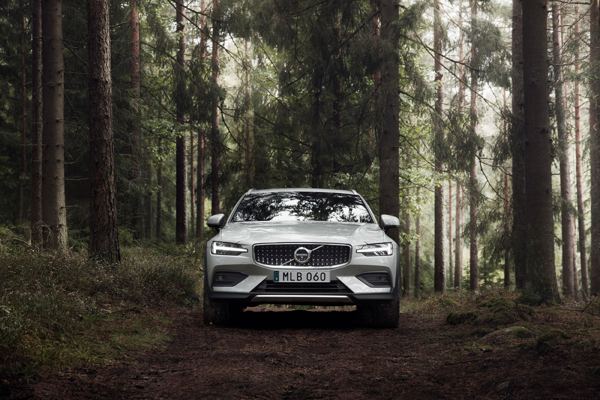 VOLVO V60 Cross Country