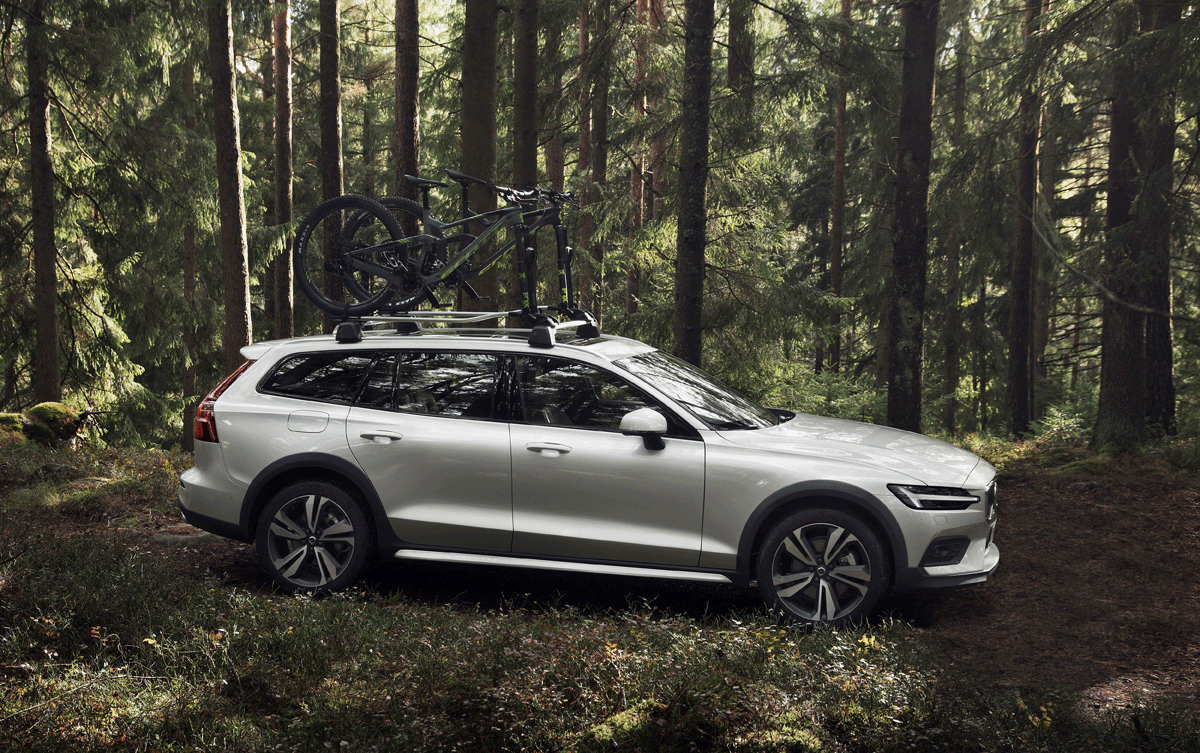 VOLVO V60 Cross Country