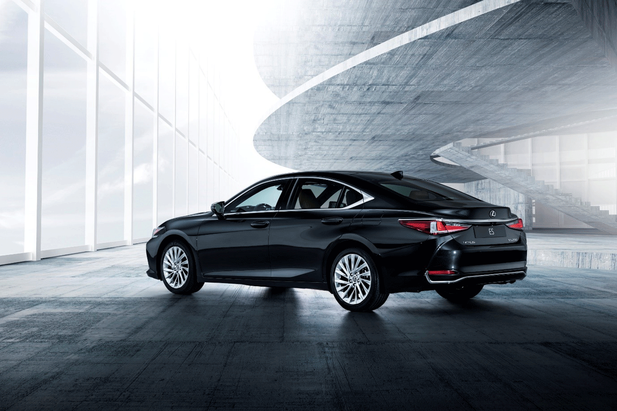 Lexus RC
