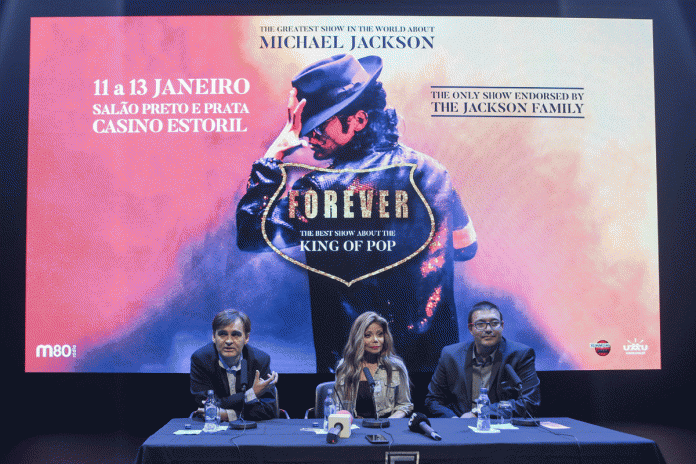 La Toya Jackson 01-2 Forever King of Pop