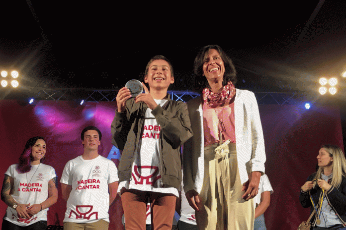 Madeira a Cantar