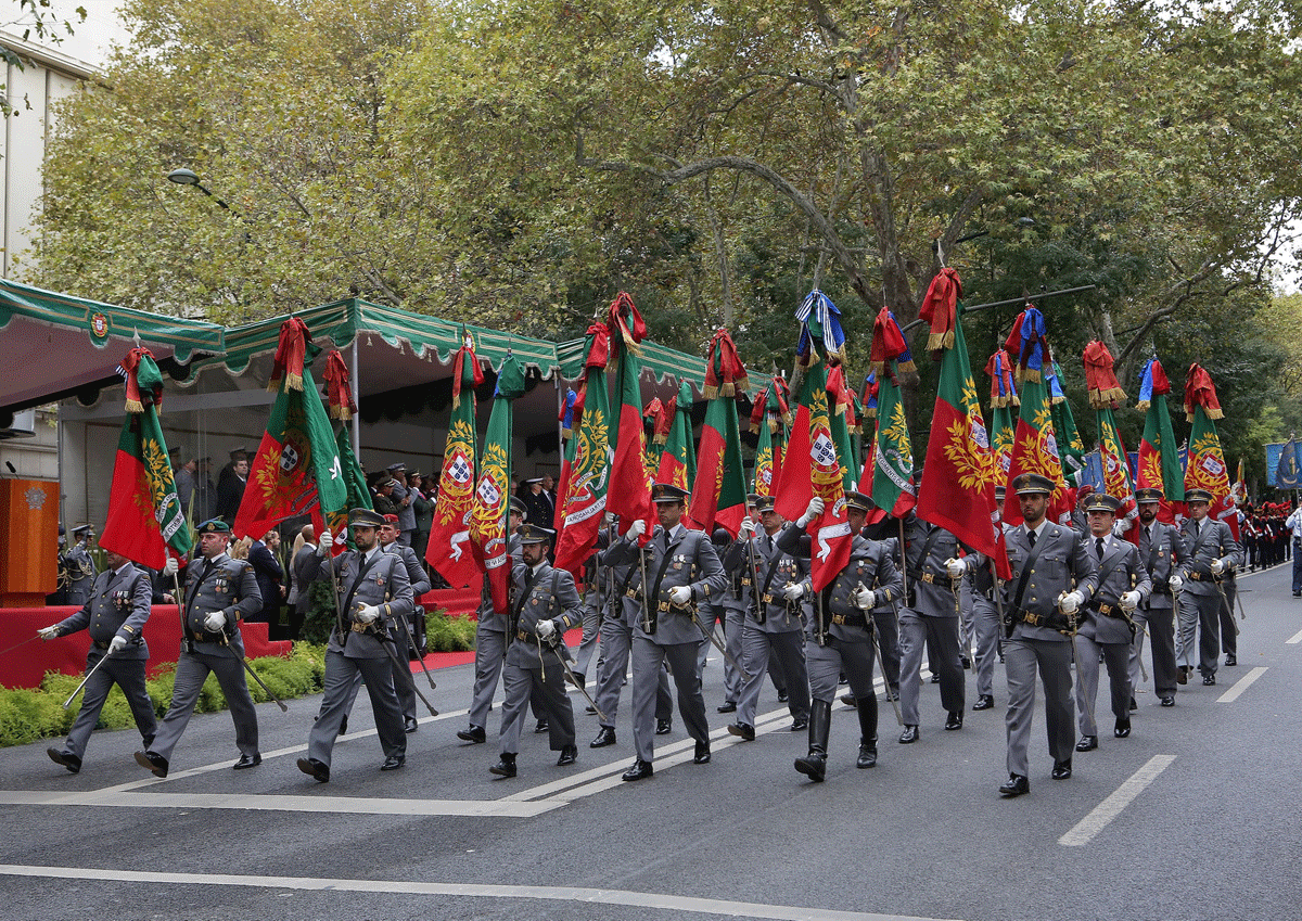 maior desfile militar desde sempre em Portugal