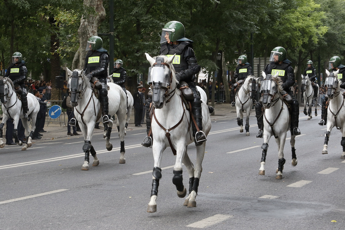 maior desfile militar desde sempre em Portugal