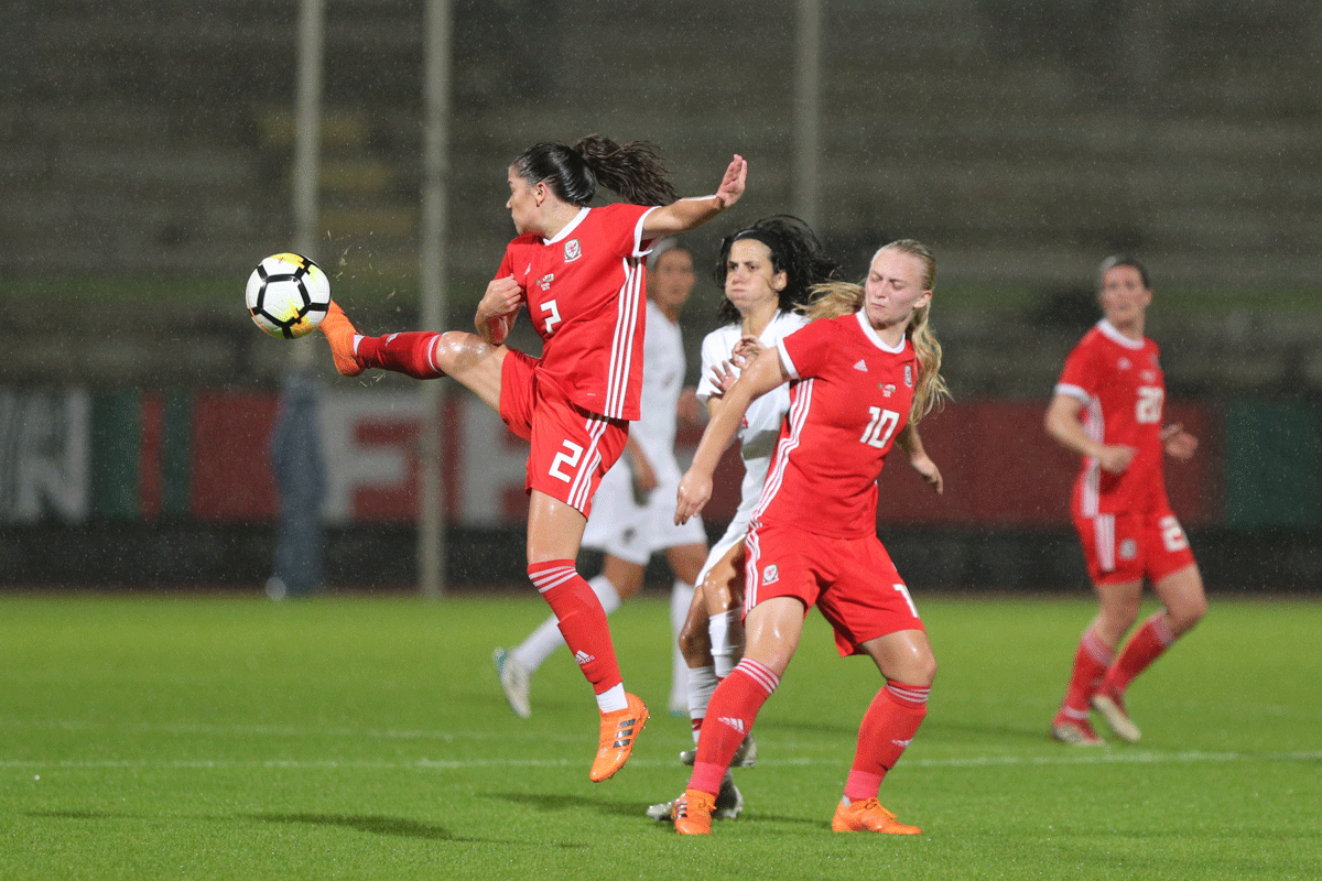 Seleção Portuguesa feminina de futebol