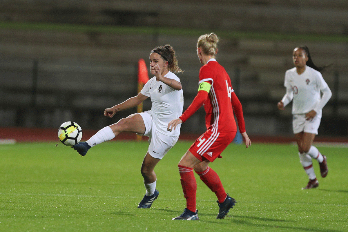 Seleção Portuguesa feminina de futebol