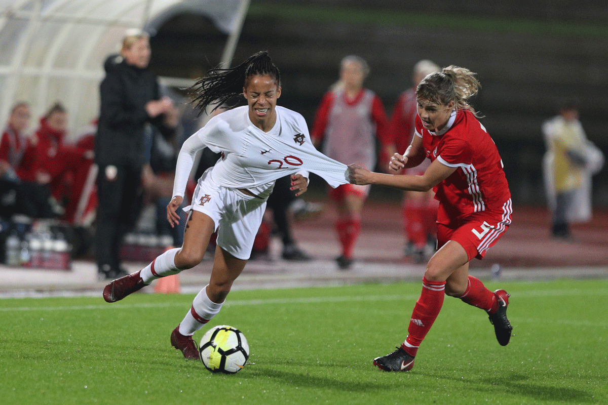 Seleção Portuguesa feminina de futebol