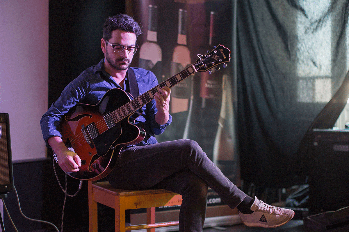 Guitarras ao Alto