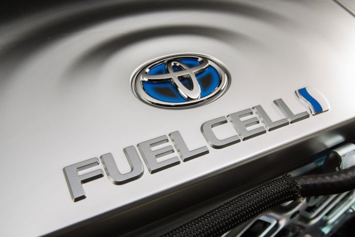 2014-Toyota-FCEV Toyota