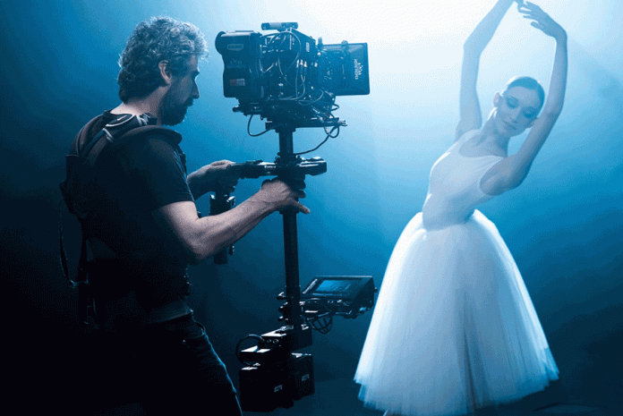 Behind-the-scenes-look-at-creating-an-interactive-art-experience-aboard-MSC-Grandiosa_resized MSC Cruzeiros