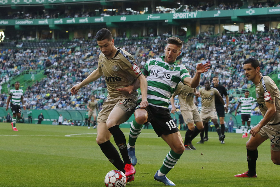 Sporting vence o Boavista por 2-0