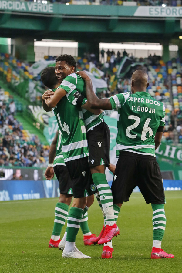 Sporting vence o Boavista por 2-0