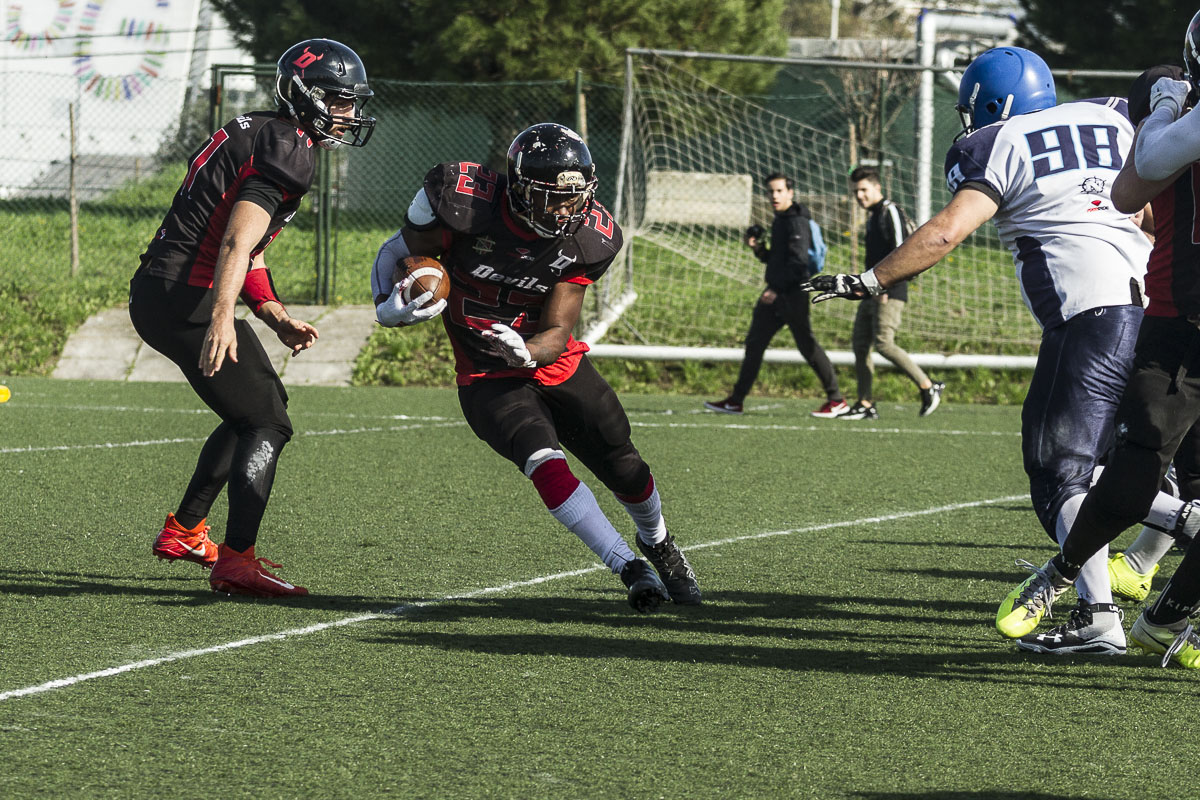 Devils e Navigators disputaram o Jogo Inaugural do campeonato - ©Cristina Pechirra