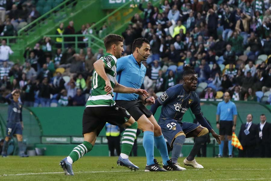 Ruben Amorim estreia-se a vencer no comando técnico do Sporting