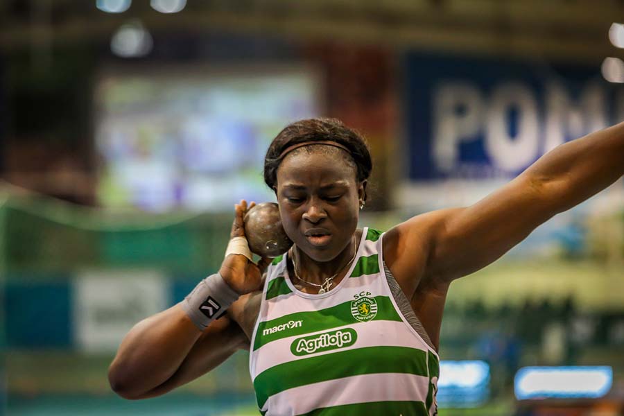 Auriol Dongmo já pode competir por Portugal 