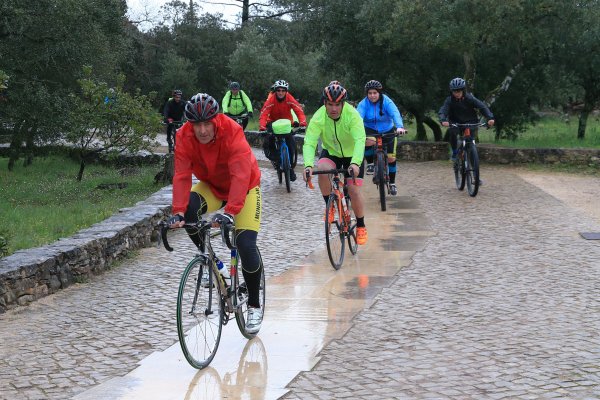 18ª Benção dos Ciclistas consagrada com mau tempo