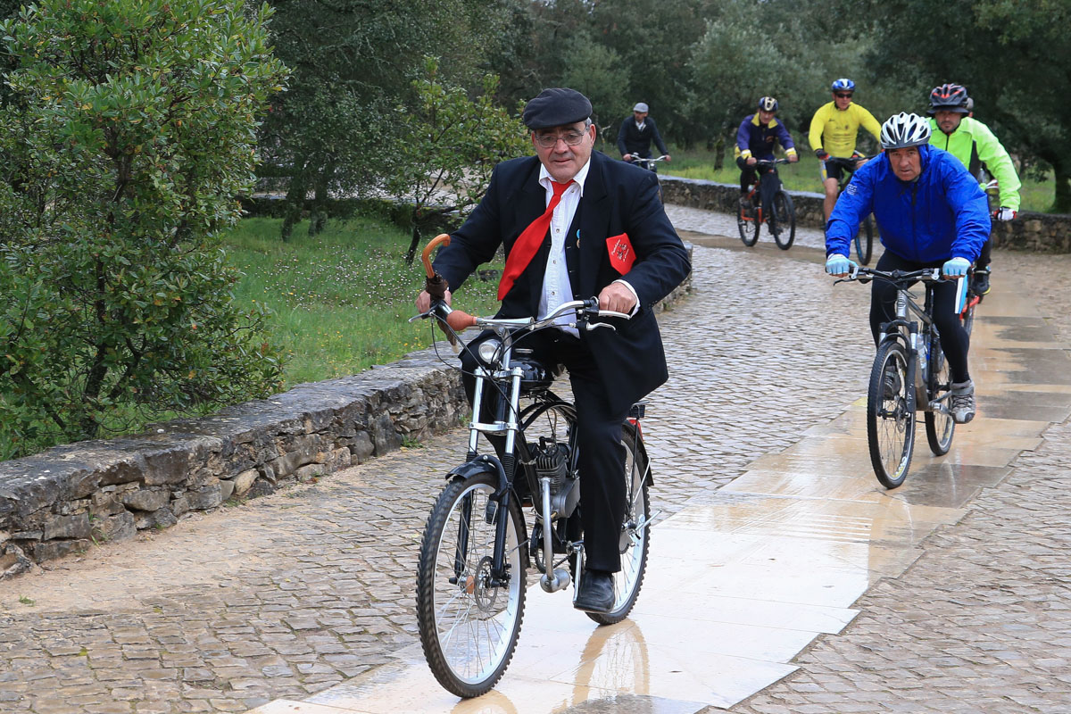 18ª Benção dos Ciclistas consagrada com mau tempo