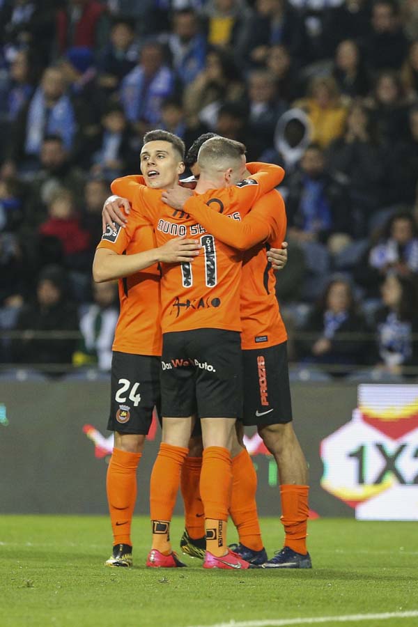 Porto empata no Dragão com o Rio Ave