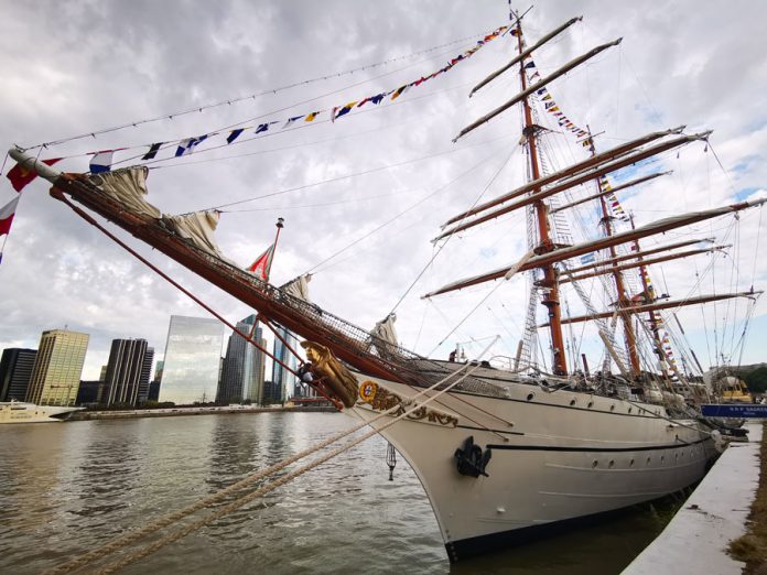 Sagres em Buenos Aires_29fev2020 Navio-Escola Sagres chega à Argentina