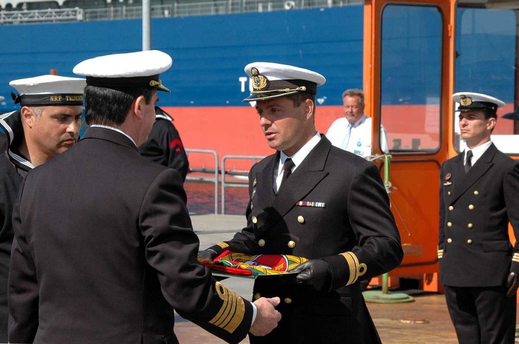 Entrega da Bandeira