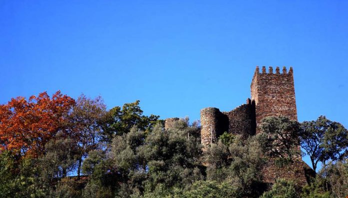 26131-CASTELO DE AROUCE Castelo da Lousã