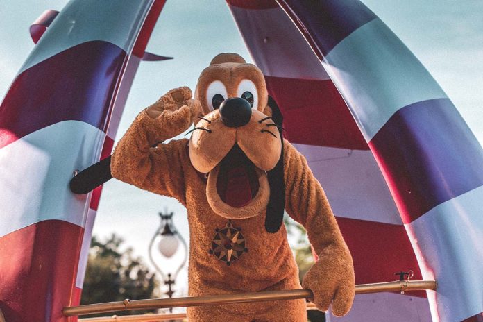 pluto-costume-3411134 Disney+ Portugal