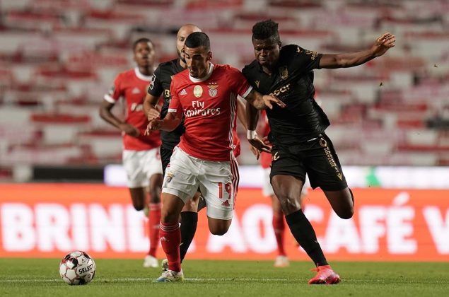 &Aacute;guias vs Guimar&atilde;es