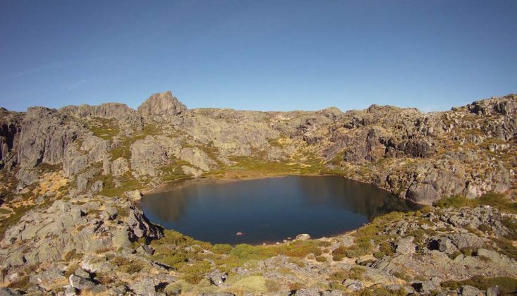 Lagoa Peix&atilde;o na Serra da Estrela