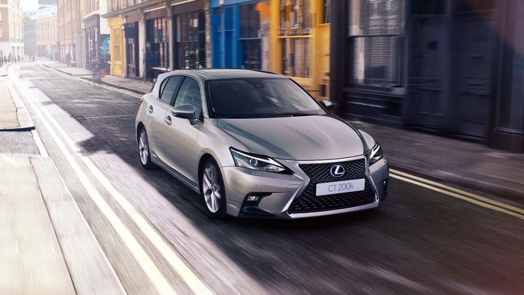 LexusCT200h