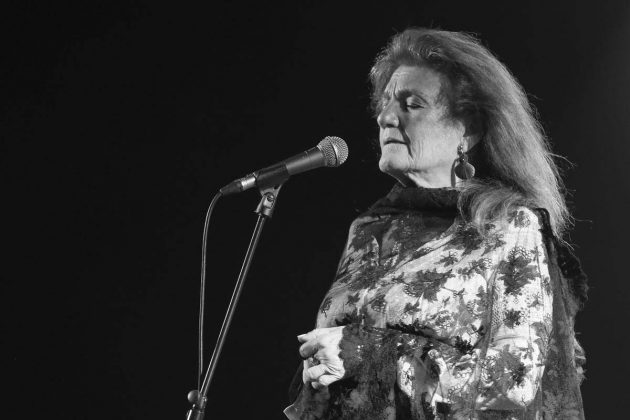 Maria Jo&atilde;o