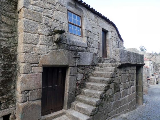 Aldeia s&oacute;lida