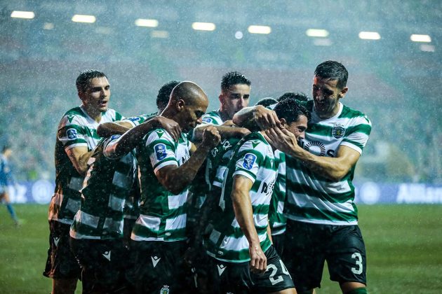 Sporting vence a Ta&ccedil;a da Liga