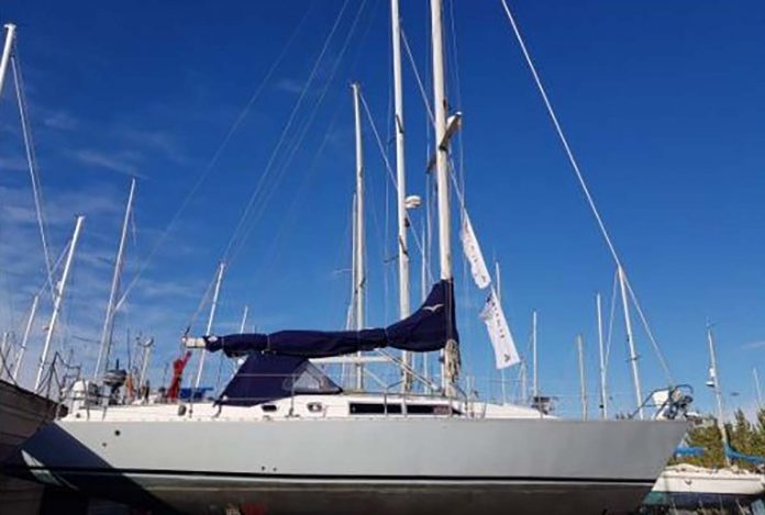 embarcação alemã Marinha apoia veleiro alemão