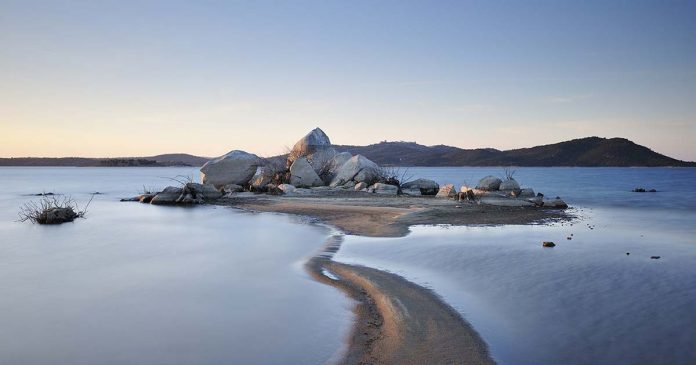 Lago Alqueva (1) s Reguengos de Monsaraz obras de arte Alqueva