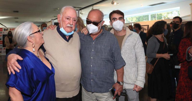 Ruy de Carvalho com os seus filhos