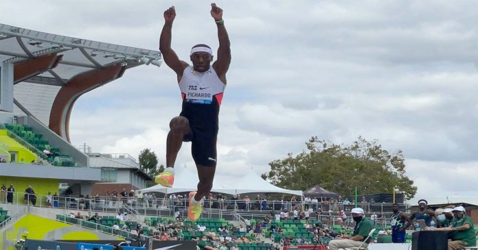 Pedro Pichardo s Pedro Pichardo vence em Eugene