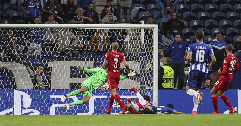 FC Porto com Liverpool