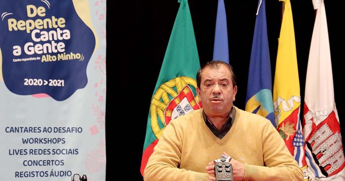 Augusto Canário s De Repente Canta a Gente