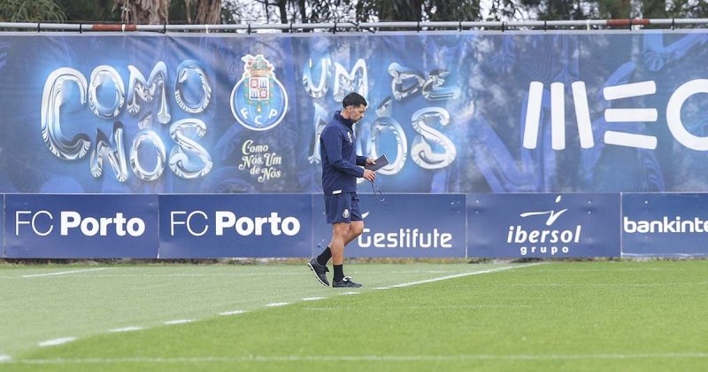 S&eacute;rgio Concei&ccedil;&atilde;o em antevis&atilde;o ao Milan
